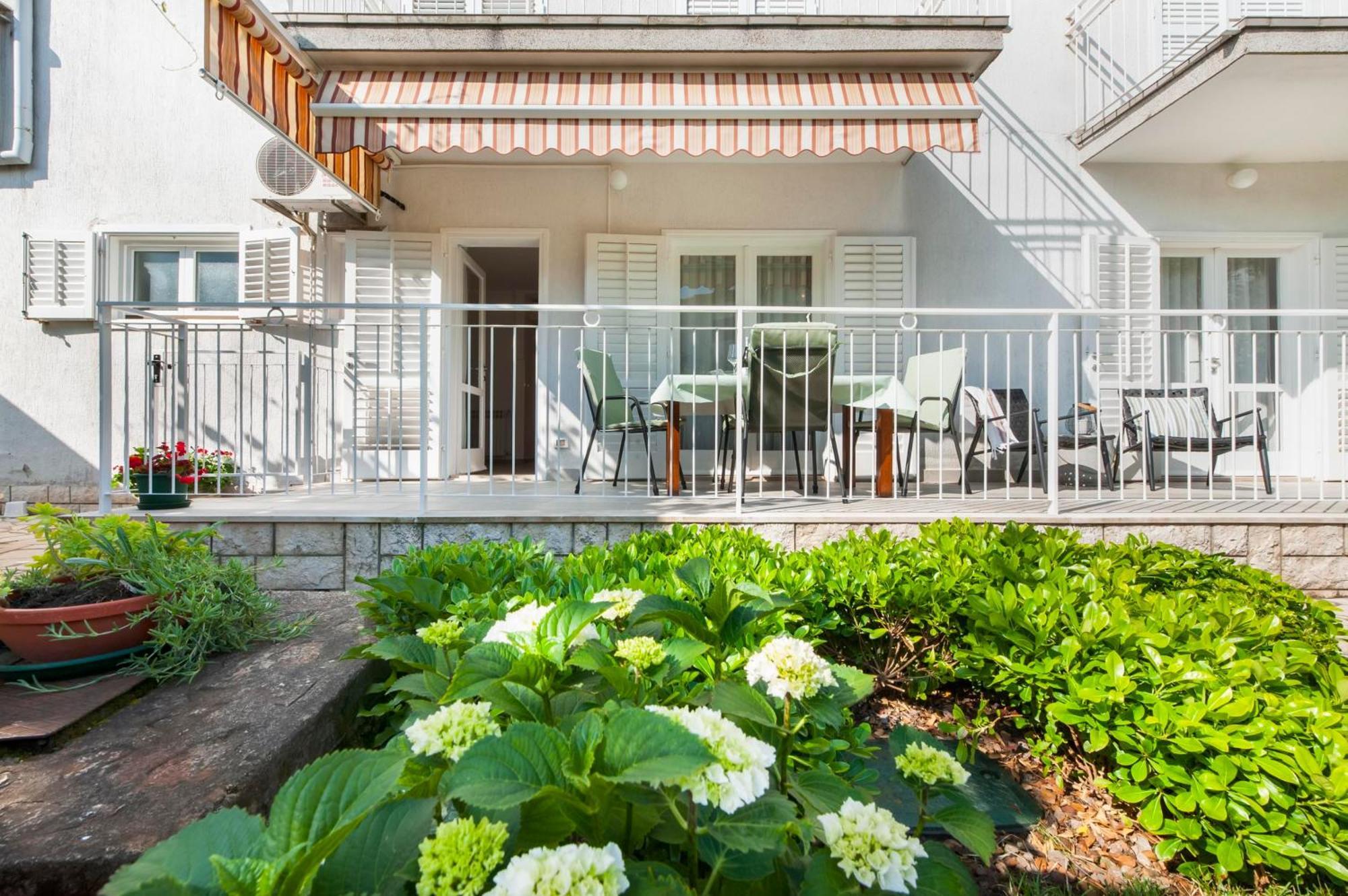 Apartments Magnolia Rovinj Kültér fotó